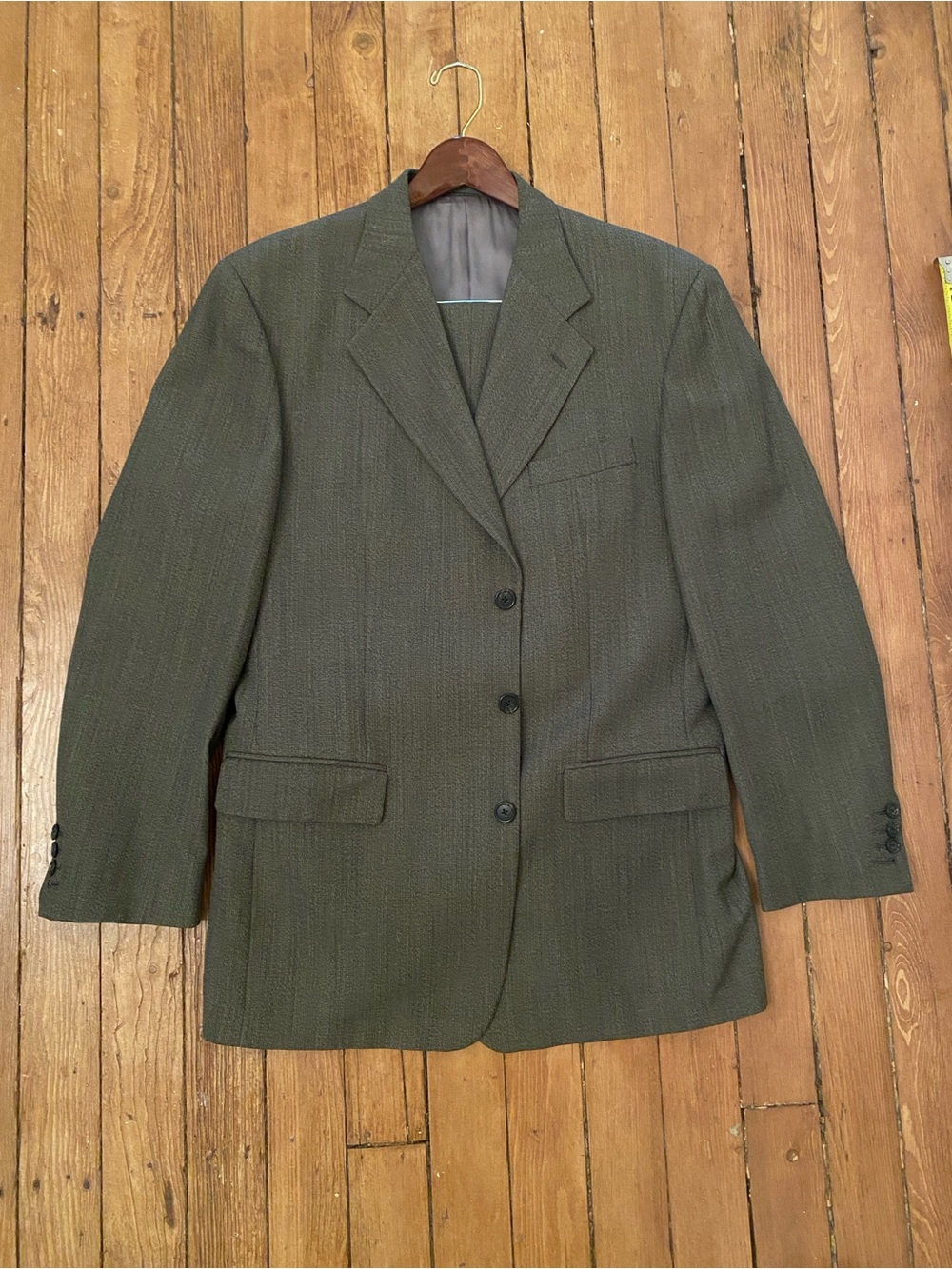 Men's vintage 90s Olive Green 2 piece suit